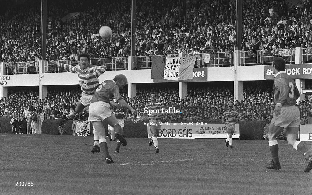 16 September 1990; Mick Byrne, Shamrock Rovers jumps for the ball, League of Ireland, Shamrock Rovers v St Patrick's Athletic. RDS Arena, Dublin. Picture credit; Ray McManus / SPORTSFILE