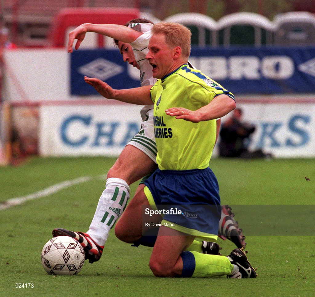 15 May 1999; Jonathon Speak of Finn Harps in action against Philip Keogh of Bray Wanderers during the FAI Cup Final replay match between Finn Harps and Bray Wanderers at Tolka Park in Dublin. Photo by David Maher/Sportsfile