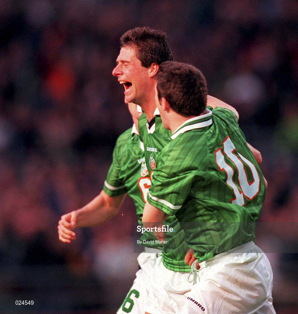 9 June 1999; Niall Quinn, left, celebrates with Republic of Ireland team-mate Robbie Keane, after scoring his side's first goal during the UEFA European Championships Qualifier match between Republic of Ireland and FYR Macedonia at Lansdowne Road in Dublin. Photo by David Maher/Sportsfile