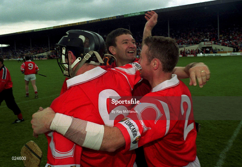 13 June 1999; Cork manager Jimmy Barry-Murphy celebrates with Brian Corcoran, 6, and Fergal Ryan, 2, following the Guinness Munster Senior Hurling Championship semi-final match between Cork and Waterford at Semple Stadium in Thurles, Tipperary. Photo by Ray McManus/Sportsfile