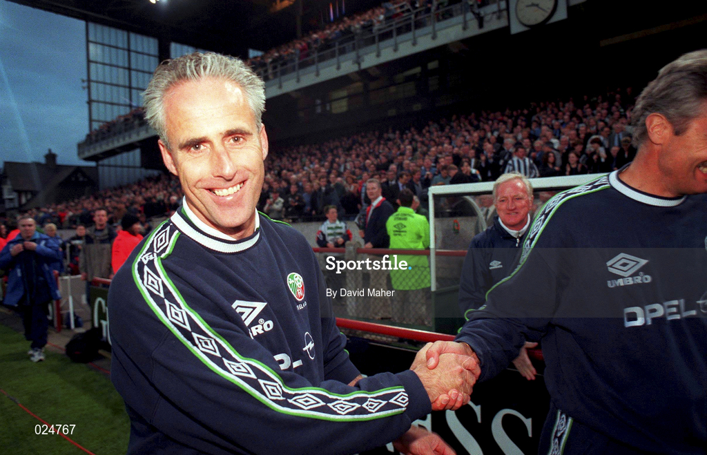 9 June 1999; Republic of Ireland manager Mick McCarthy celebrates following the UEFA European Championships Qualifier match between Republic of Ireland and FYR Macedonia at Lansdowne Road in Dublin. Photo by David Maher/Sportsfile