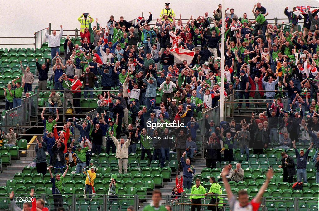29 May 1999; Northern Ireland supporters celebrate a goal by Danny Griffin during the international friendly match between Republic of Ireland and Northern Ireland at Lansdowne Road in Dublin. Photo by Ray Lohan/Sportsfile