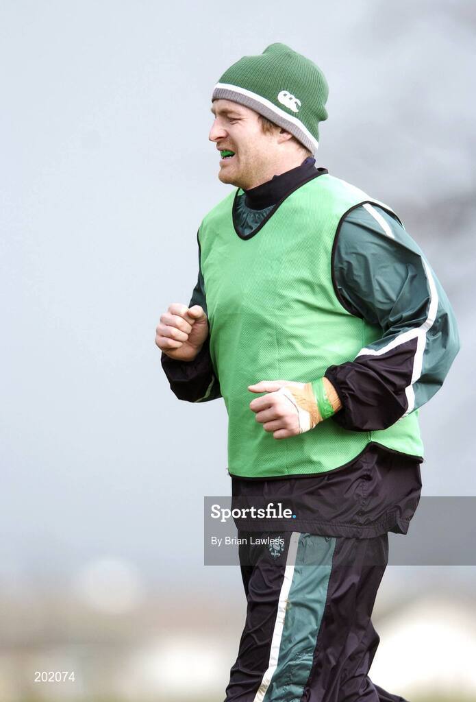 28 February 2006; Denis Hickie in action during Ireland rugby squad training. St. Gerard's School, Bray, Co. Wicklow. Picture credit: Brian Lawless / SPORTSFILE