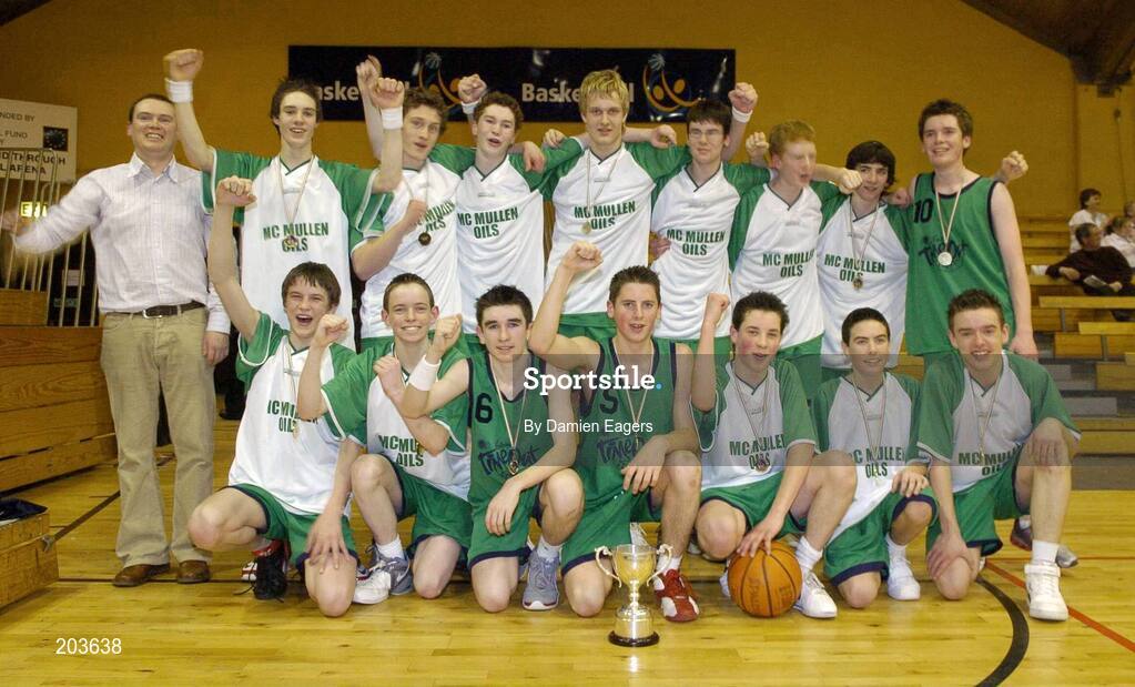 13 March 2006; St. Aidans Cootehill celebrate victory. Schools League Basketball Finals, Boys U16B Final, Colaiste Eoin v St. Aidans Cootehill, National Basketball Arena, Tallaght, Dublin. Picture credit: Damien Eagers / SPORTSFILE