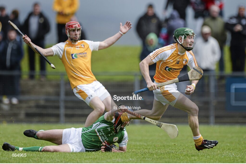 11 May 2014; Paul Shiels, Antrim, in action against Christopher McAlinden, London. GAA All-Ireland Senior Hurling Championship Qualifier Group, Round 3, Antrim v London, Ballycastle, Co. Antrim. Picture credit: Oliver McVeigh / SPORTSFILE