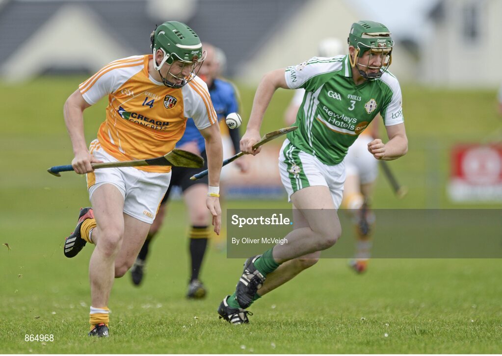 11 May 2014; Paul Shiels, Antrim, in action against Rory Foy, London. GAA All-Ireland Senior Hurling Championship Qualifier Group, Round 3, Antrim v London, Ballycastle, Co. Antrim. Picture credit: Oliver McVeigh / SPORTSFILE