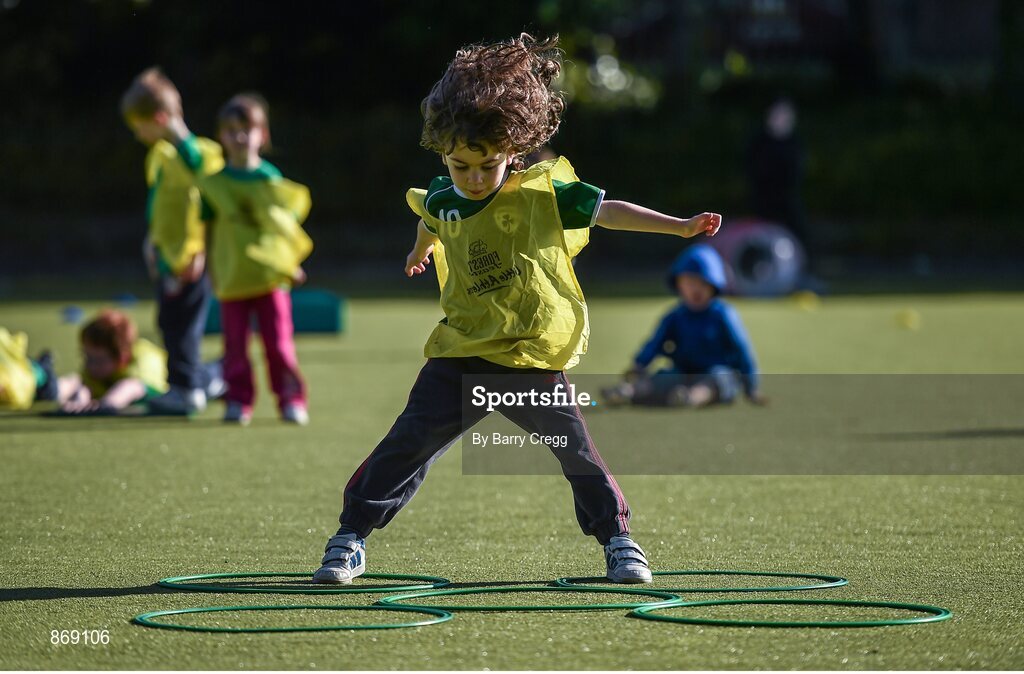21 May 2014; Luke McGrath, age 5, from Raheny, Dublin, in attendance at a Forest Feast Little Athletics Jamboree. Manor House School, Raheny, Dublin. Picture credit: Barry Cregg / SPORTSFILE