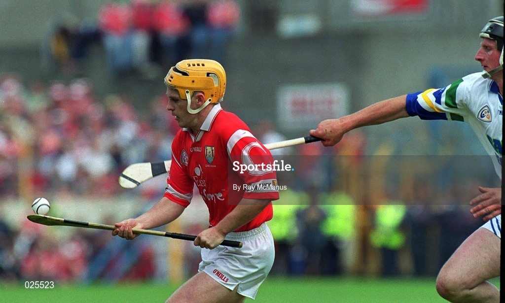 13 June 1999; Joe Deane of Cork during the Munster Senior Hurling Championship Semi-Final match between Cork and Waterford at Semple Stadium in Thurles, Tipperary. Photo by Ray McManus/Sportsfile