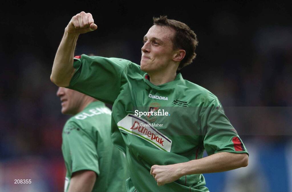 6 May 2006; Michael Halliday, Glentoran, celebrates after scoring his side's first goal. Nationwide Irish Cup final, Glentoran v Linfield, Windsor Park, Belfast. Picture credit: David Maher / SPORTSFILE