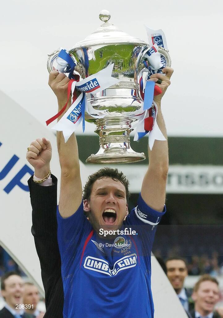 6 May 2006; Linfield captain Noel Bailie celebrates with the cup at the end of the game. Nationwide Irish Cup final, Glentoran v Linfield, Windsor Park, Belfast. Picture credit: David Maher / SPORTSFILE