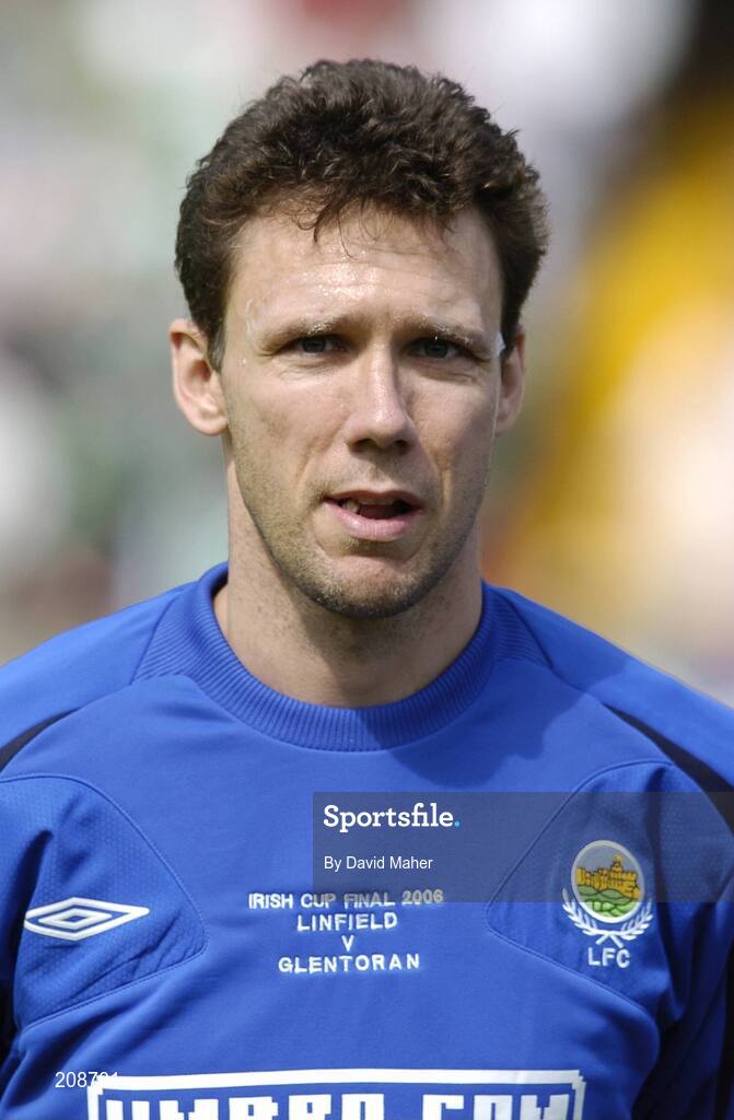 6 May 2006; Noel Bailie, Linfield captain. Nationwide Irish Cup final, Glentoran v Linfield, Windsor Park, Belfast. Picture credit: David Maher / SPORTSFILE