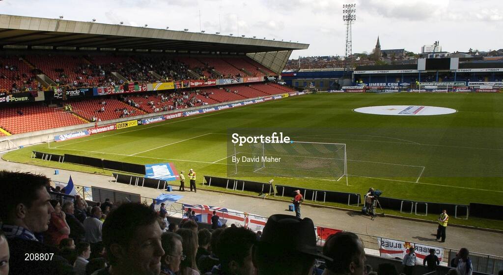 6 May 2006; A general view of Windsor Park. Nationwide Irish Cup final, Glentoran v Linfield, Windsor Park, Belfast. Picture credit: David Maher / SPORTSFILE