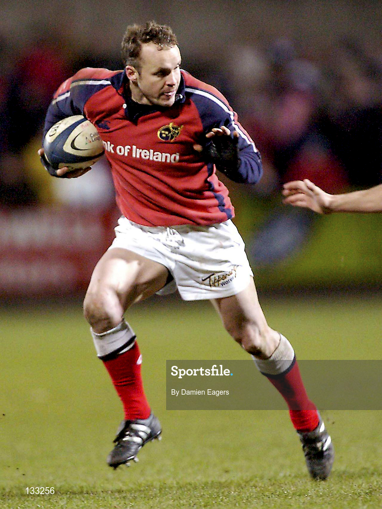 27 February 2004; Christian Cullen during the Celtic League match between Munster and Neath Swansea Ospreys at Musgrave Park in Cork. Photo by Damien Eagers/Sportsfile