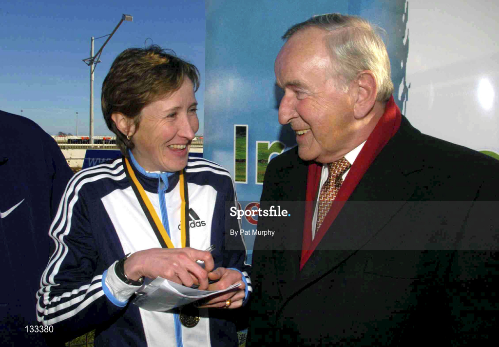 29 February 2004; Catherina McKiernan of Annalee AC, Cavan, with former Taoiseach Albert Reynolds after she won the Open International women's race during the Rás na hÉireann at Dundalk racecourse in Dundalk, Louth. Photo by Pat Murphy/Sportsfile