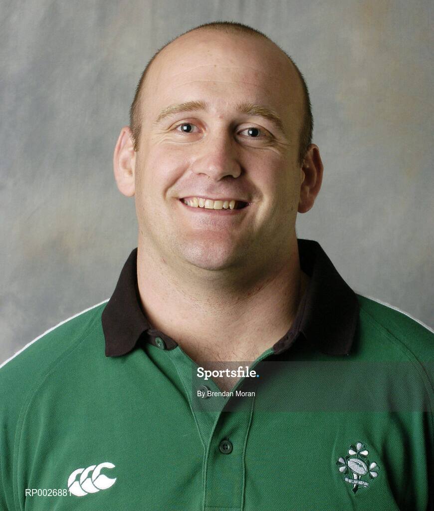 4 June 2006; Dr. Eanna Falvey, team doctor, Ireland U21. Balbriggan, Co. Dublin. Picture credit; Brendan Moran / SPORTSFILE