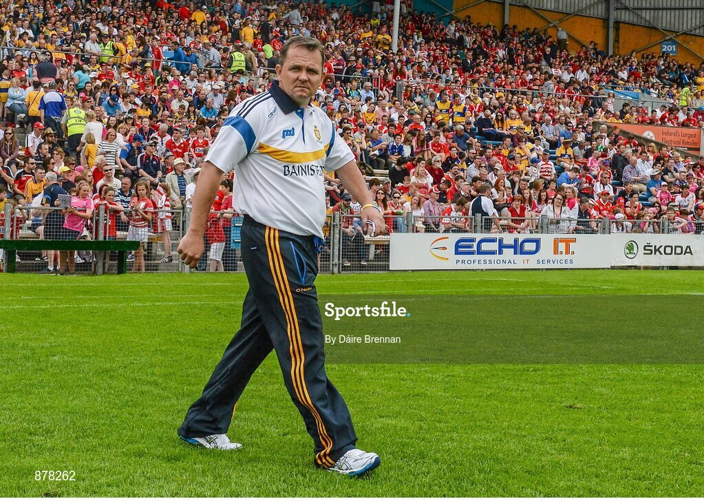 15 June 2014; Clare manager Davy Fitzgerald before the game. Munster GAA Hurling Senior Championship, Semi-Final, Clare v Cork, Semple Stadium, Thurles, Co. Tipperary. Picture credit: Dáire Brennan / SPORTSFILE