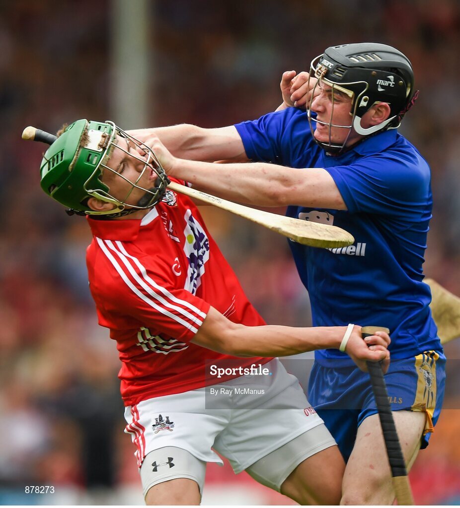 15 June 2014; Donal Tuohy, the Clare goalkeeper, in action against Alan Cadogan, Cork. Munster GAA Hurling Senior Championship, Semi-Final, Clare v Cork, Semple Stadium, Thurles, Co. Tipperary. Picture credit: Ray McManus / SPORTSFILE