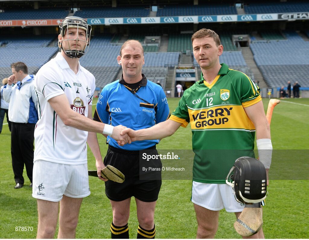 7 June 2014; Referee Seán Cleere with captains Neil Ó Muineacháin, Kildare, left, and John Egan, Kerry, before the game. Christy Ring Cup Final, Kerry v Kildare, Croke Park, Dublin. Picture credit: Piaras Ó Mídheach / SPORTSFILE