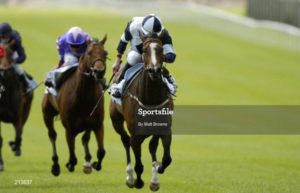 1 July 2006; Alexander Goldrun, with Kevin Manning up, on their way to winning the Audi Pretty Polly Stakes. The Curragh Racecourse, Co. Kildare. Picture credit: Matt Browne / SPORTSFILE