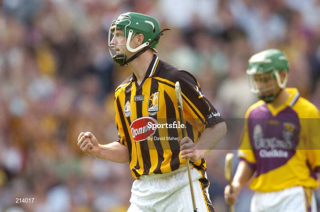 2 July 2006; Henry Shefflin, Kilkenny, celebrates after scoring his side's first goal. Guinness Leinster Senior Hurling Championship Final, Wexford v Kilkenny, Croke Park, Dublin. Picture credit: David Maher / SPORTSFILE