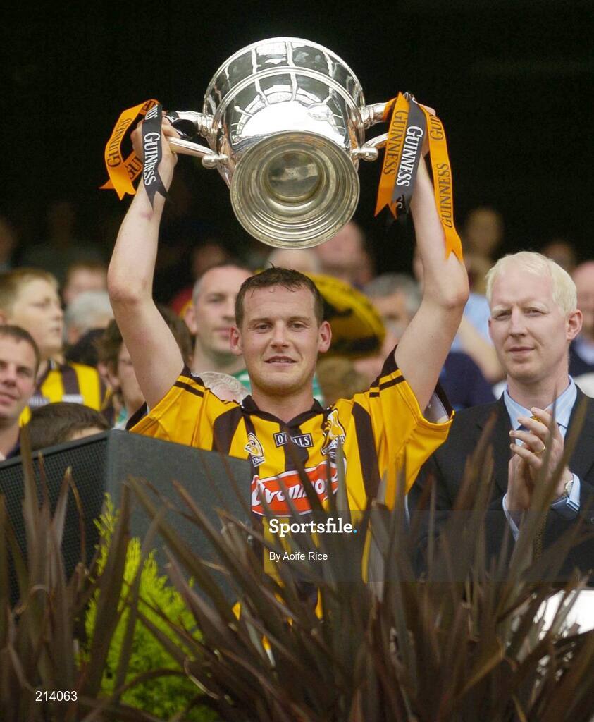 2 July 2006; Kilkenny captain Jackie Tyrrell lifts the cup at the end of the game. Guinness Leinster Senior Hurling Championship Final, Wexford v Kilkenny, Croke Park, Dublin. Picture credit: Aoife Rice / SPORTSFILE