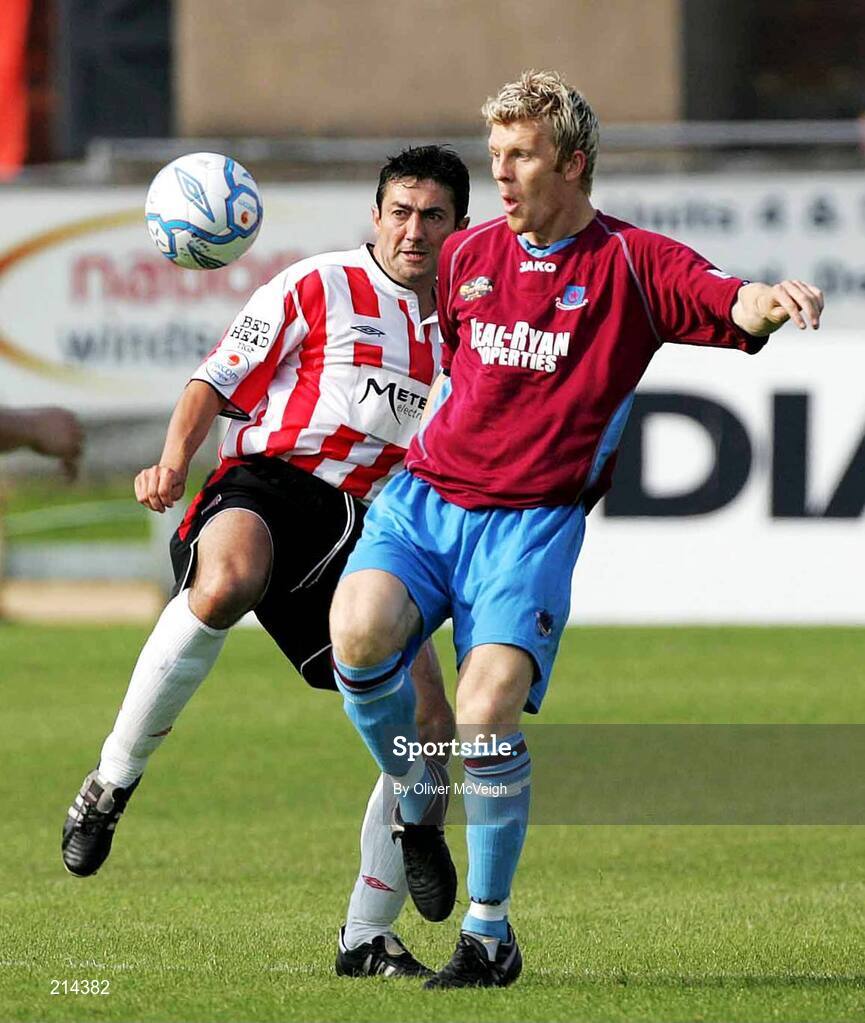 4 July 2006; Peter Hutton, Derry City, in action against Glen Fitzpatrick, Drogheda United. eircom League Cup, Quarter-Final, Derry City v Drogheda United, Brandywell, Derry. Picture credit: Oliver McVeigh / SPORTSFILE