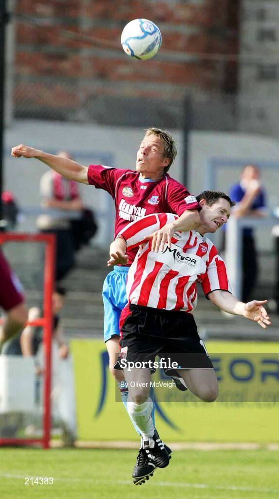 4 July 2006; Barry Molloy, Derry City, in action against Sami Ristila, Drogheda United. eircom League Cup, Quarter-Final, Derry City v Drogheda United, Brandywell, Derry. Picture credit: Oliver McVeigh / SPORTSFILE
