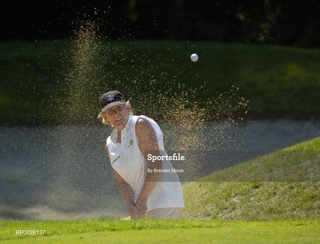 17 July 2006; Helen Donoghue, Ashbourne Golf Club, Meath and Leinster, chips from the bunker on the 16th green. AIB Christy O'Connor Jnr Challenge Final, Leinster v Munster, The K Club, Straffan, Co. Kildare. Picture credit: Brendan Moran / SPORTSFILE