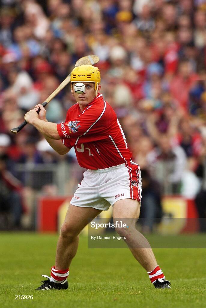 22 July 2006; Cork's Joe Deane puts a penalty over the bar for a point. Guinness All-Ireland Senior Hurling Championship Quarter-Final, Cork v Limerick, Semple Stadium, Thurles, Co. Tipperary. Picture credit: Damien Eagers / SPORTSFILE