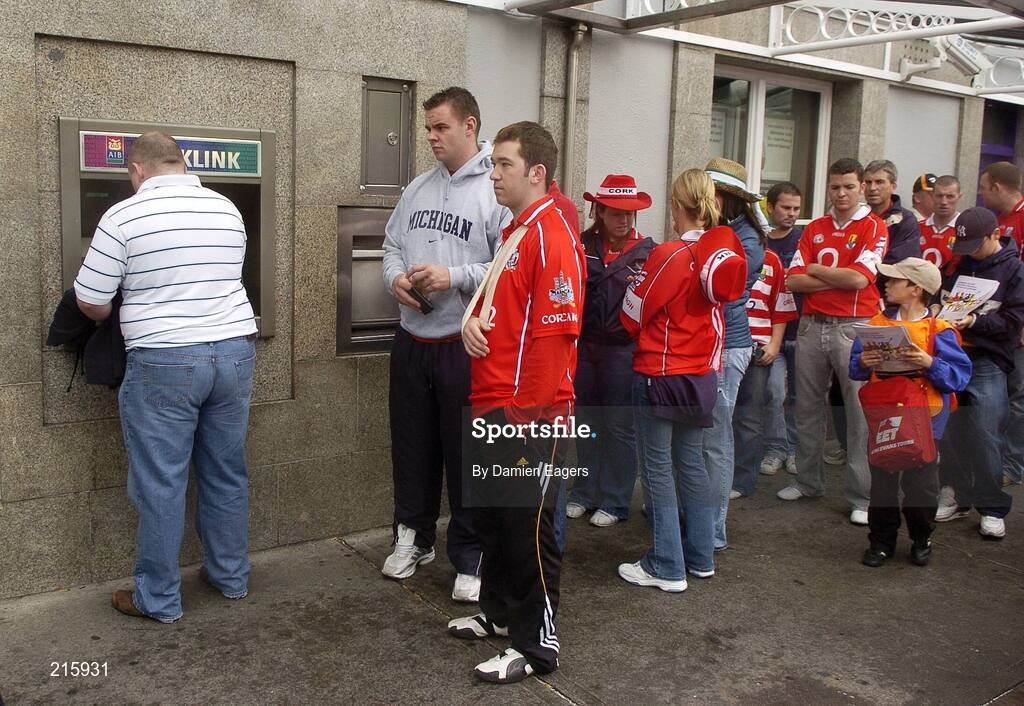22 July 2006; GAA supporters queue outside a bank link. Guinness All-Ireland Senior Hurling Championship Quarter-Final, Cork v Limerick, Semple Stadium, Thurles, Co. Tipperary. Picture credit: Damien Eagers / SPORTSFILE