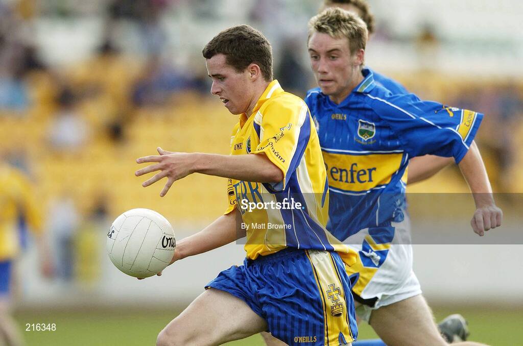 29 July 2006; Colm Garvey, Roscommon, in action against Christopher Alyward, Tipperary. ESB All-Ireland Minor Football Championship Quarter-Final, Roscommon v Tipperary, O'Connor Park, Tullamore, Co. Offaly. Picture credit; Matt Browne / SPORTSFILE