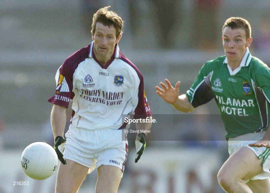 29 July 2006; Ja Fallon, Galway, in action against Francis O'Boyle , Westmeath. Bank of Ireland All-Ireland Senior Football Championship Qualifier, Round 4, Galway v Westmeath, Pearse Stadium, Galway. Picture credit; David Maher / SPORTSFILE