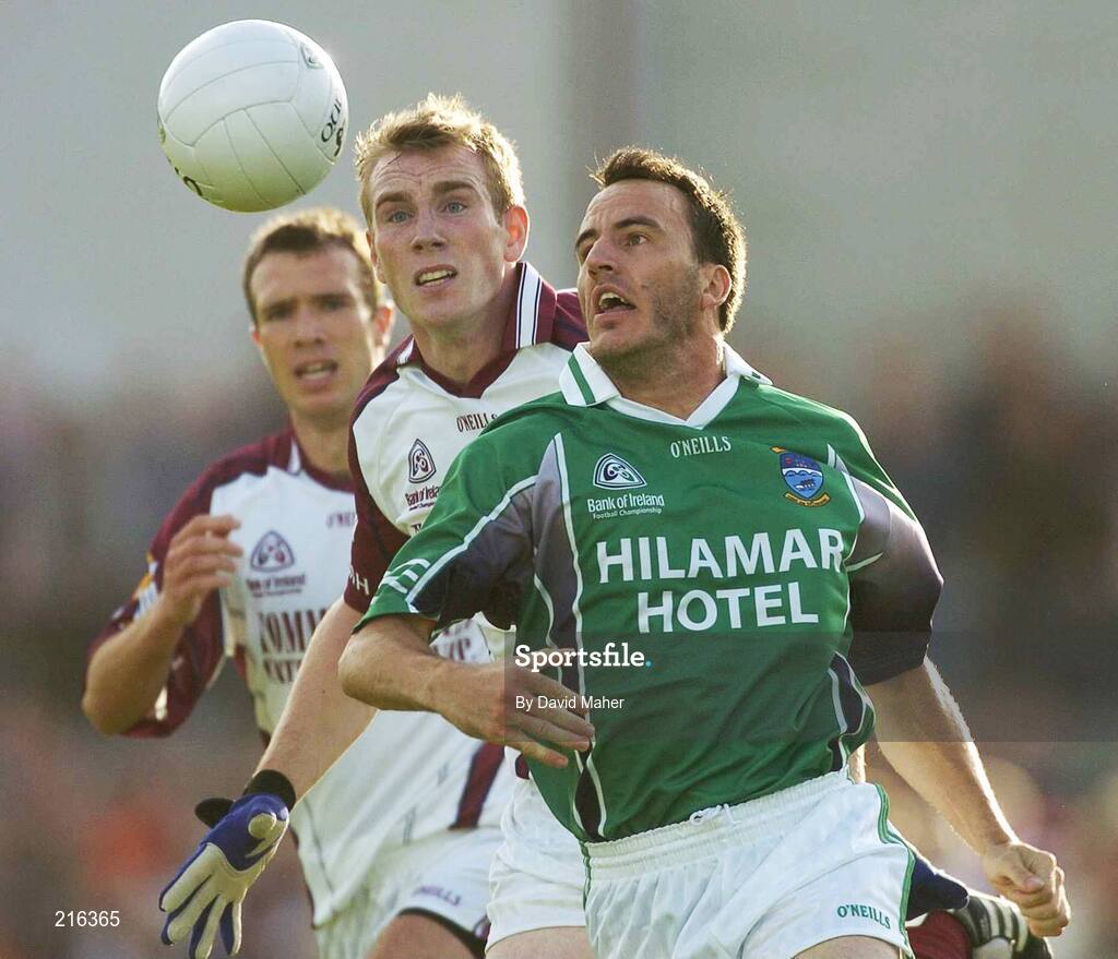 29 July 2006; Damien Healy, Westmeath, in action against Barry Cullinane, Galway. Bank of Ireland All-Ireland Senior Football Championship Qualifier, Round 4, Galway v Westmeath, Pearse Stadium, Galway. Picture credit; David Maher / SPORTSFILE