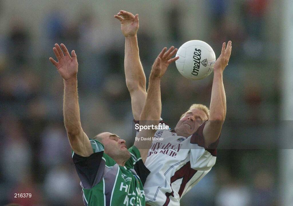 29 July 2006; Michael Donnellan, Galway, in action against Michael Ennis, Westmeath. Bank of Ireland All-Ireland Senior Football Championship Qualifier, Round 4, Galway v Westmeath, Pearse Stadium, Galway. Picture credit; David Maher / SPORTSFILE