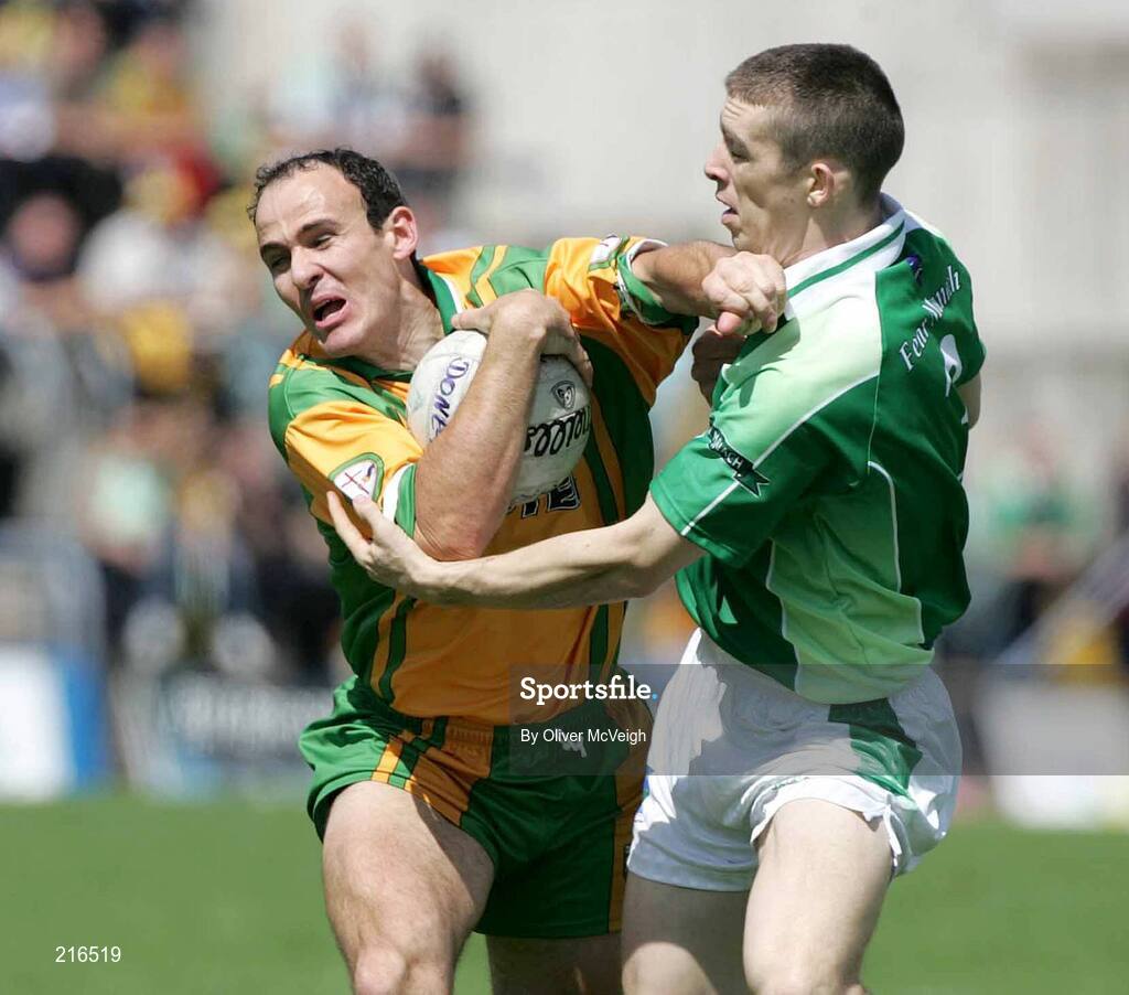 30 July 2006; Barry Owens, Fermanagh, in action against James Gallagher, Donegal. Bank of Ireland All-Ireland Senior Football Championship Qualifier, Round 4, Fermanagh v Donegal, Brewster Park, Enniskillen, Co. Fermanagh. Picture credit; Oliver McVeigh / SPORTSFILE