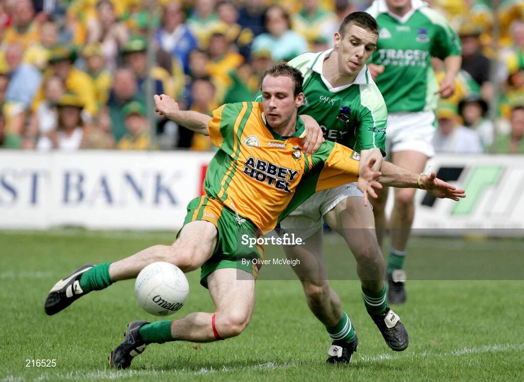 30 July 2006; Barry Owens, Fermanagh, in action against Leon Thompson, Donegal. Bank of Ireland All-Ireland Senior Football Championship Qualifier, Round 4, Fermanagh v Donegal, Brewster Park, Enniskillen, Co. Fermanagh. Picture credit; Oliver McVeigh / SPORTSFILE