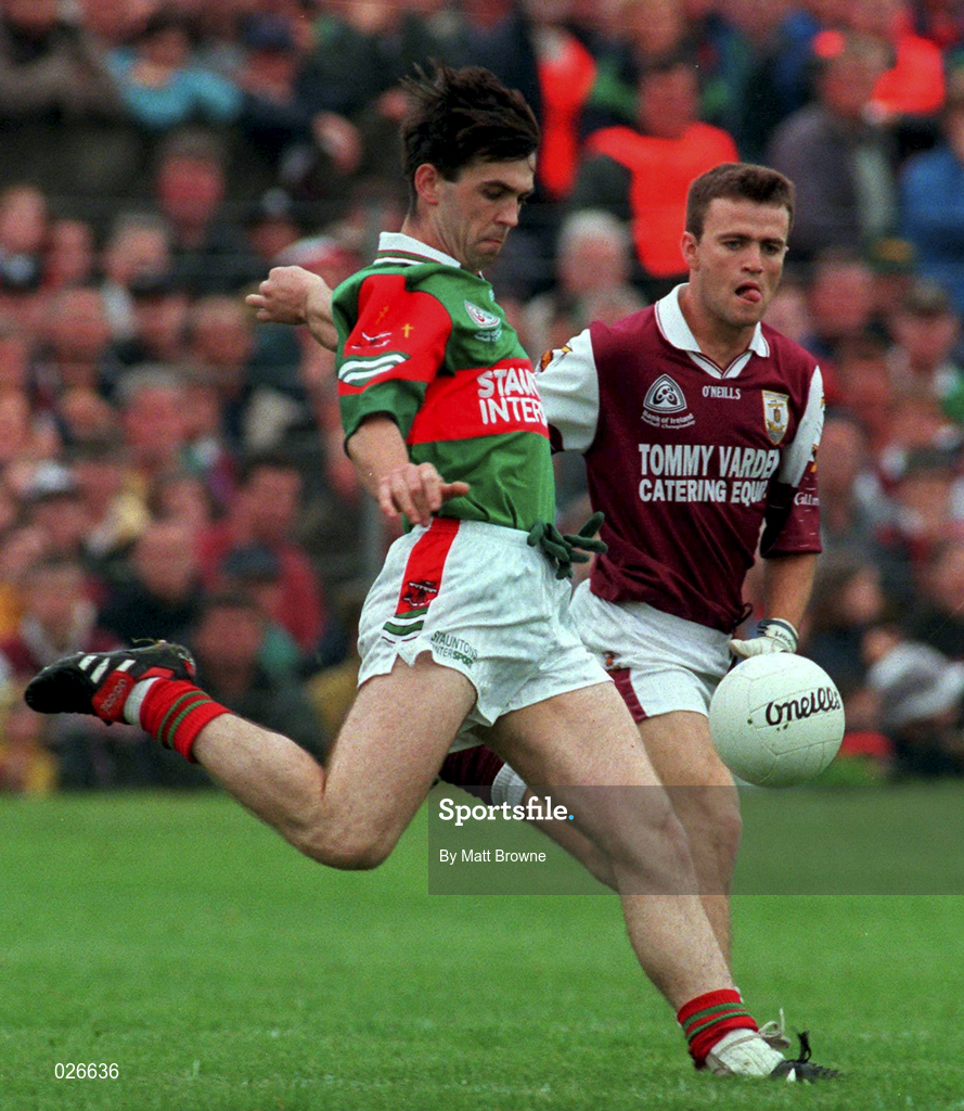 18 July 1999; Alan Roche of Mayo in action against Derek Savage of Galway during the Guinness Connacht Senior Football Championship Final Replay between Mayo and Galway at Tuam Stadium in Galway. Photo by Matt Browne/Sportsfile