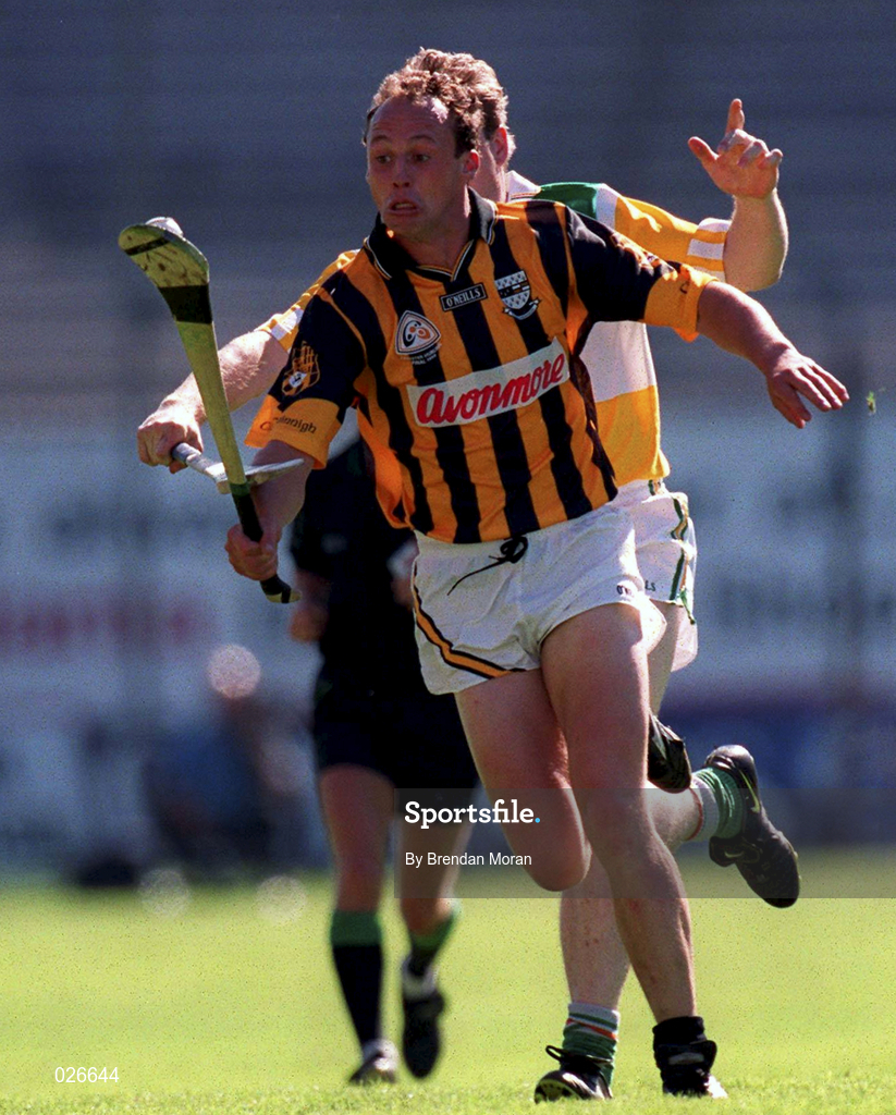 11 July 1999; Andy Comerford of Kilkenny during the Guinness Leinster Senior Hurling Championship Final match between Kilkenny and Offaly at Croke Park in Dublin. Photo by Brendan Moran/Sportsfile