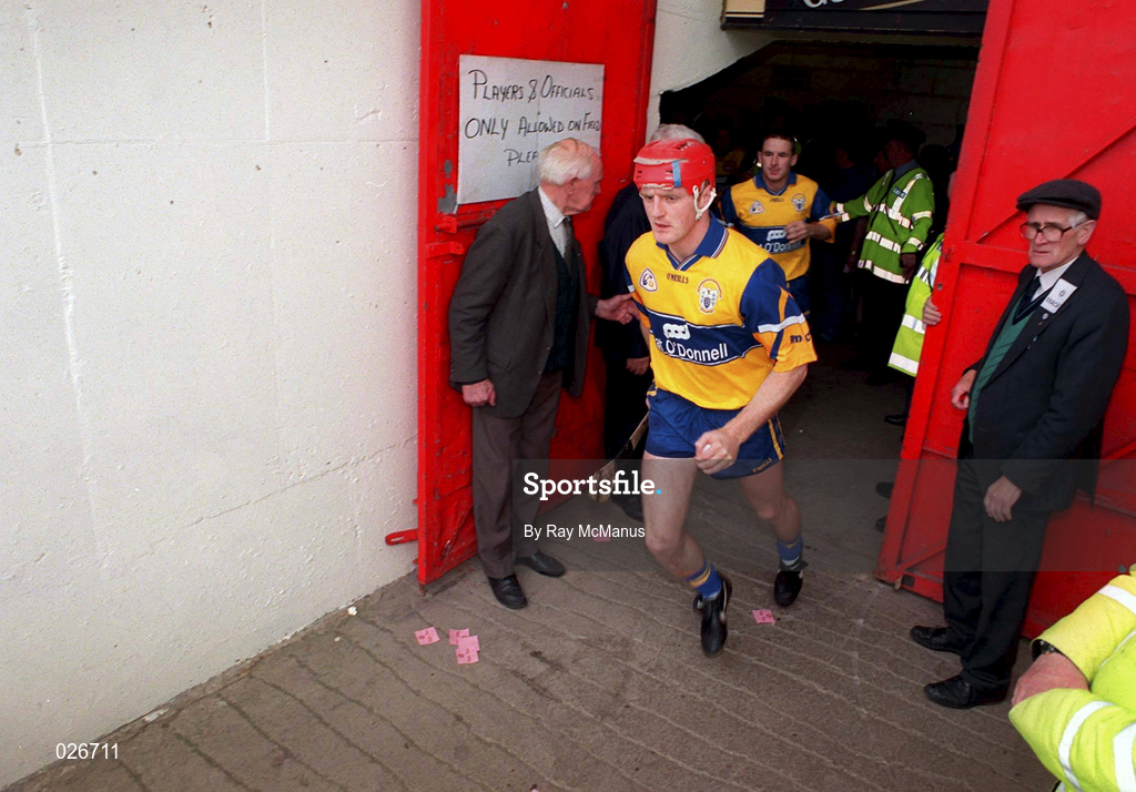12 June 1999; Brian Lohan of Clare during the Munster Senior Hurling Championship Semi final Replay match between Clare v Tipperary at Páirc Uí Chaoimh in Cork. Photo by Ray McManus/Sportsfile