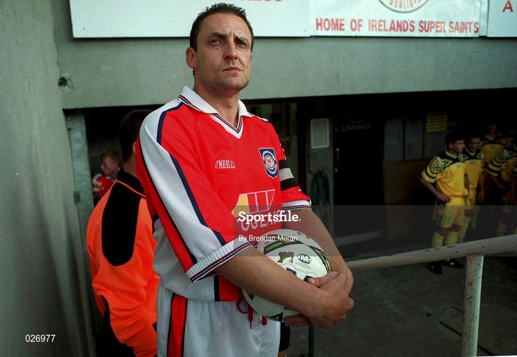 14 July 1999; Eddie Gormley of St Patrick's Athletic ahead of the UEFA Champions League Qualifying match between St Patricks Athletic and FSC Zimbru at Richmond Park in Dublin. Photo by Brendan Moran/Sportsfile