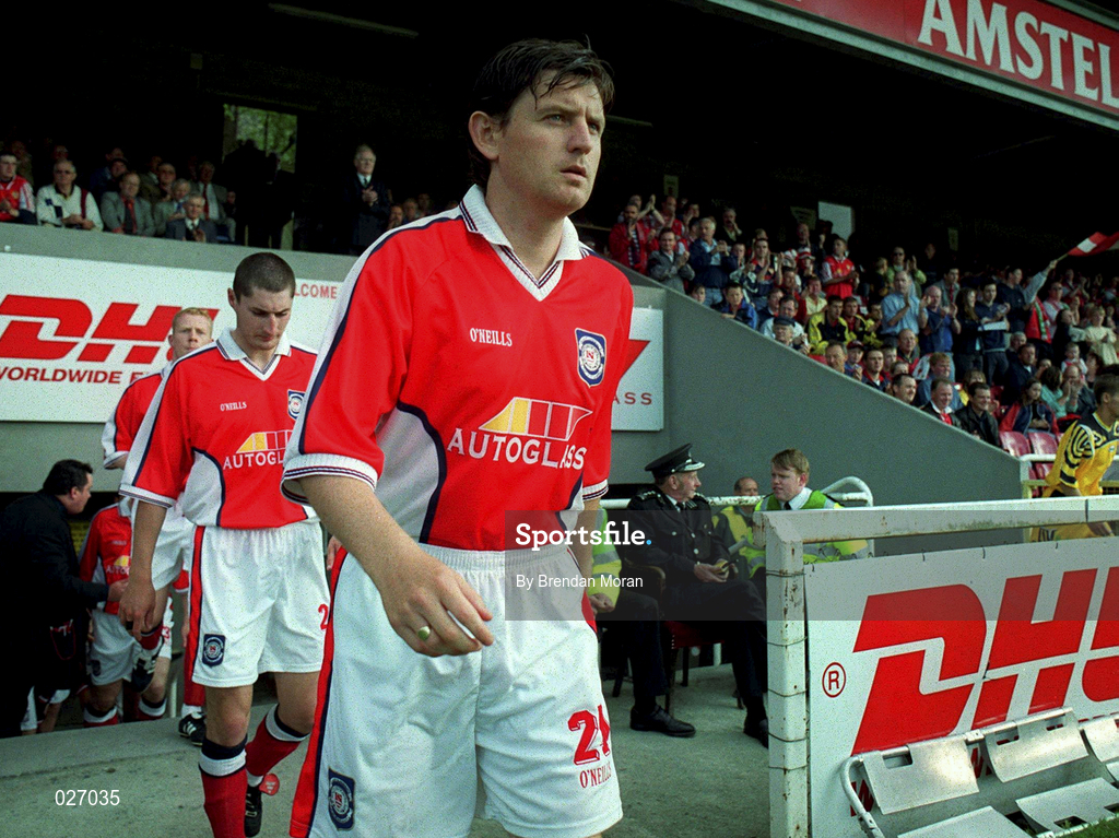 14 July 1999; Martin Russell of St Patrick's Athletic ahead of the UEFA Champions League Qualifying match between St Patricks Athletic and FSC Zimbru at Richmond Park in Dublin. Photo by Brendan Moran/Sportsfile