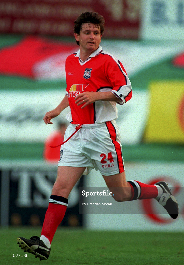 14 July 1999; Martin Russell of St Patrick's Athletic during the UEFA Champions League Qualifying match between St Patricks Athletic and FSC Zimbru at Richmond Park in Dublin. Photo by Brendan Moran/Sportsfile