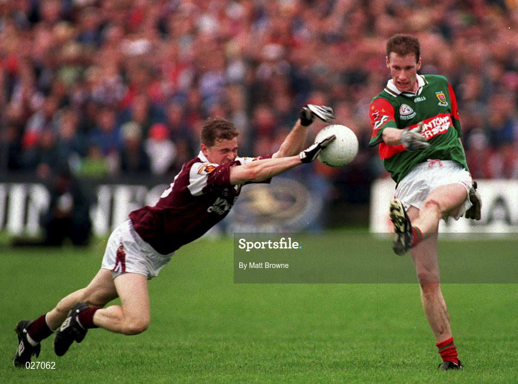 18 July 1999; James Nallen of Mayo has his shot blocked by Michael Donnellan of Galway during the Guinness Connacht Senior Football Championship Final Replay between Mayo and Galway at Tuam Stadium in Galway. Photo by Matt Browne/Sportsfile