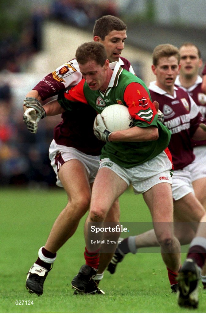 18 July 1999; James Nallen of Mayo in action against Kevin Walsh of Galway during the Guinness Connacht Senior Football Championship Final Replay between Mayo and Galway at Tuam Stadium in Galway. Photo by Matt Browne/Sportsfile