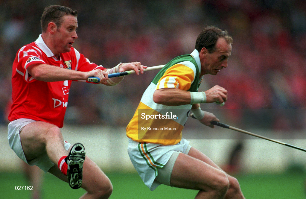 8 August 1999; Joe Dooley of Offaly in action against Fergal Ryan of Cork during the Guinness All-Ireland Hurling Senior Championship Semi-Final match between Cork and Offaly at Croke Park in Dublin. Photo by Brendan Moran/Sportsfile