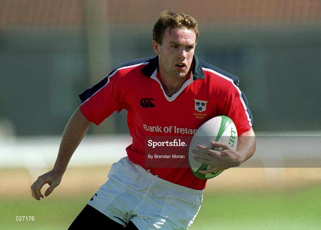 14 August 1999; John Kelly of Munster during the Guinness Interprovincial Championship match between Connacht and Munster at the Sportsgrounds in Galway. Photo by Brendan Moran/Sportsfile