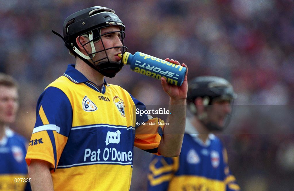 12 June 1999; Sean McMahon of Clare during the Munster Senior Hurling Championship Semi final Replay match between Clare v Tipperary at Páirc Uí Chaoimh in Cork. Photo by Brendan Moran/Sportsfile