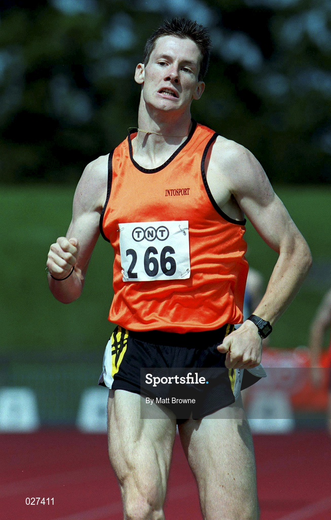 25 July 1999; Michael Wilcox competing in the men's 800m race during the TNT Irish National Senior Track & Field Championships - Day 2 at Morton Stadium in Santry, Dublin. Photo by Matt Browne/Sportsfile