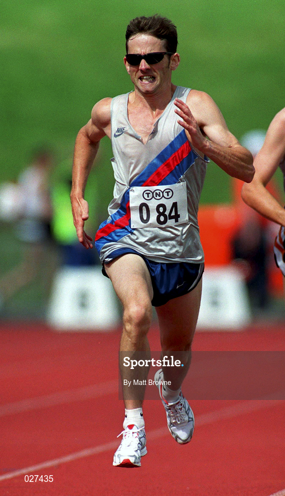 25 July 1999; Noel Berkeley competing in the men's 10,000m race during the TNT Irish National Senior Track & Field Championships - Day 2 at Morton Stadium in Santry, Dublin. Photo by Matt Browne/Sportsfile