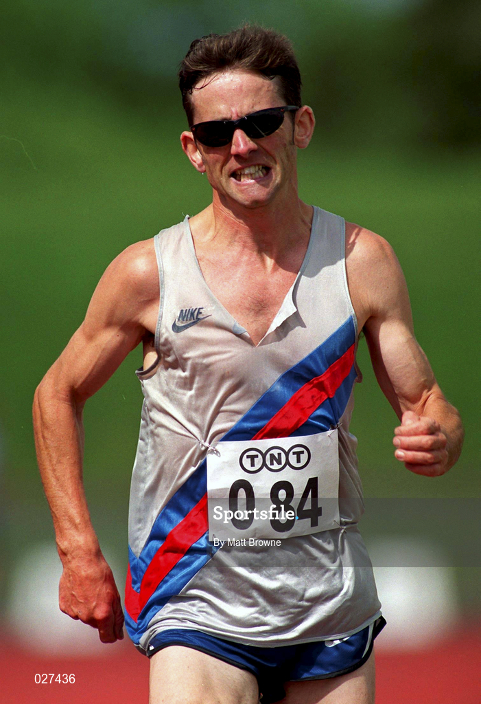 25 July 1999; Noel Berkeley competing in the men's 10,000m race during the TNT Irish National Senior Track & Field Championships - Day 2 at Morton Stadium in Santry, Dublin. Photo by Matt Browne/Sportsfile